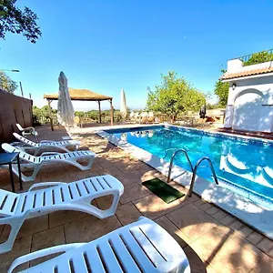 https://coqueta-habitacin-equipada.es-andalucia.com