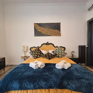 https://casa-di-bea.it-romehotels.com